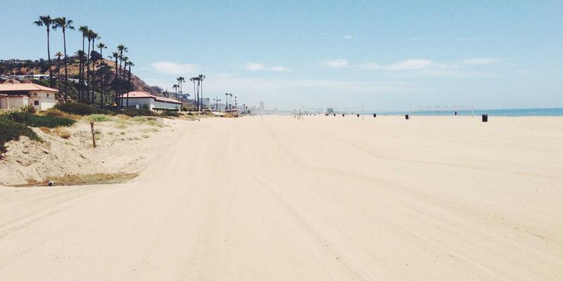 成人学历提升避坑指南:自考、成考、开放大学,如何根据职业需求精准选择?